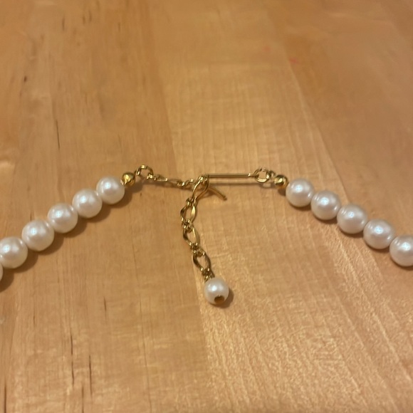 Pearl Bead Necklace - Picture 3 of 6